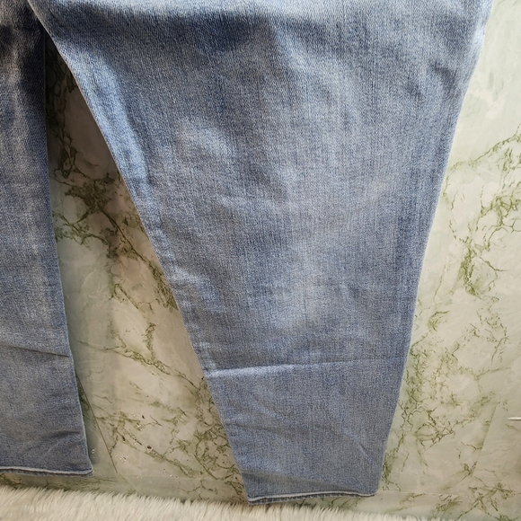 EXPRESS Athletic Skinny Jeans - Picture 10 of 16